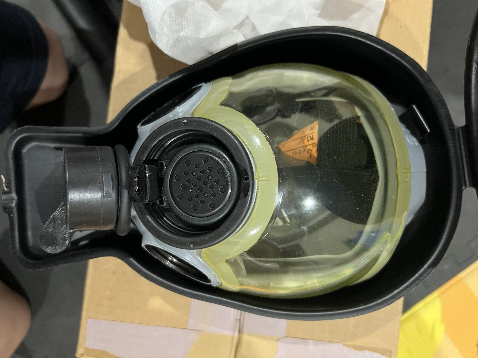MSA MCU-2A/P Full Face Gas Mask Size Small WITH 2 Canister