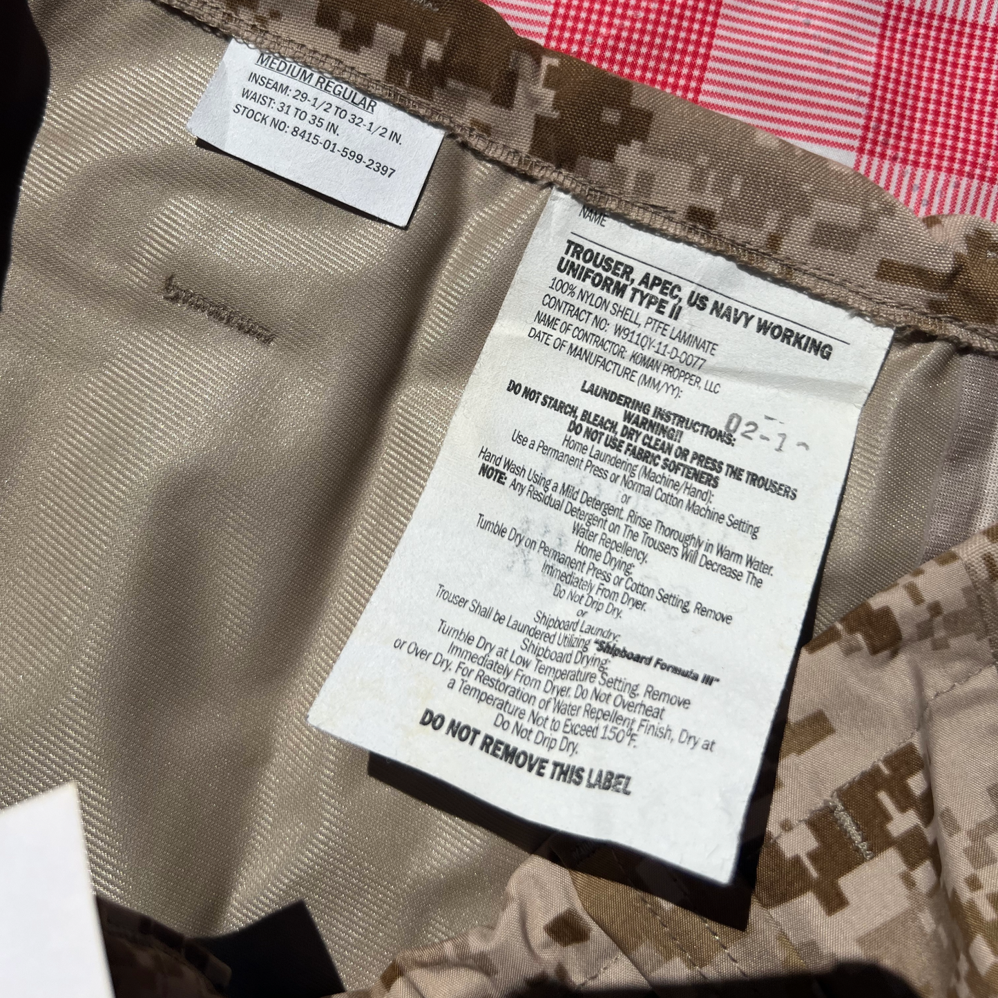 NEW US NAVY NWU Type II  AOR1 desert Goretex pants size MR Medium Regular