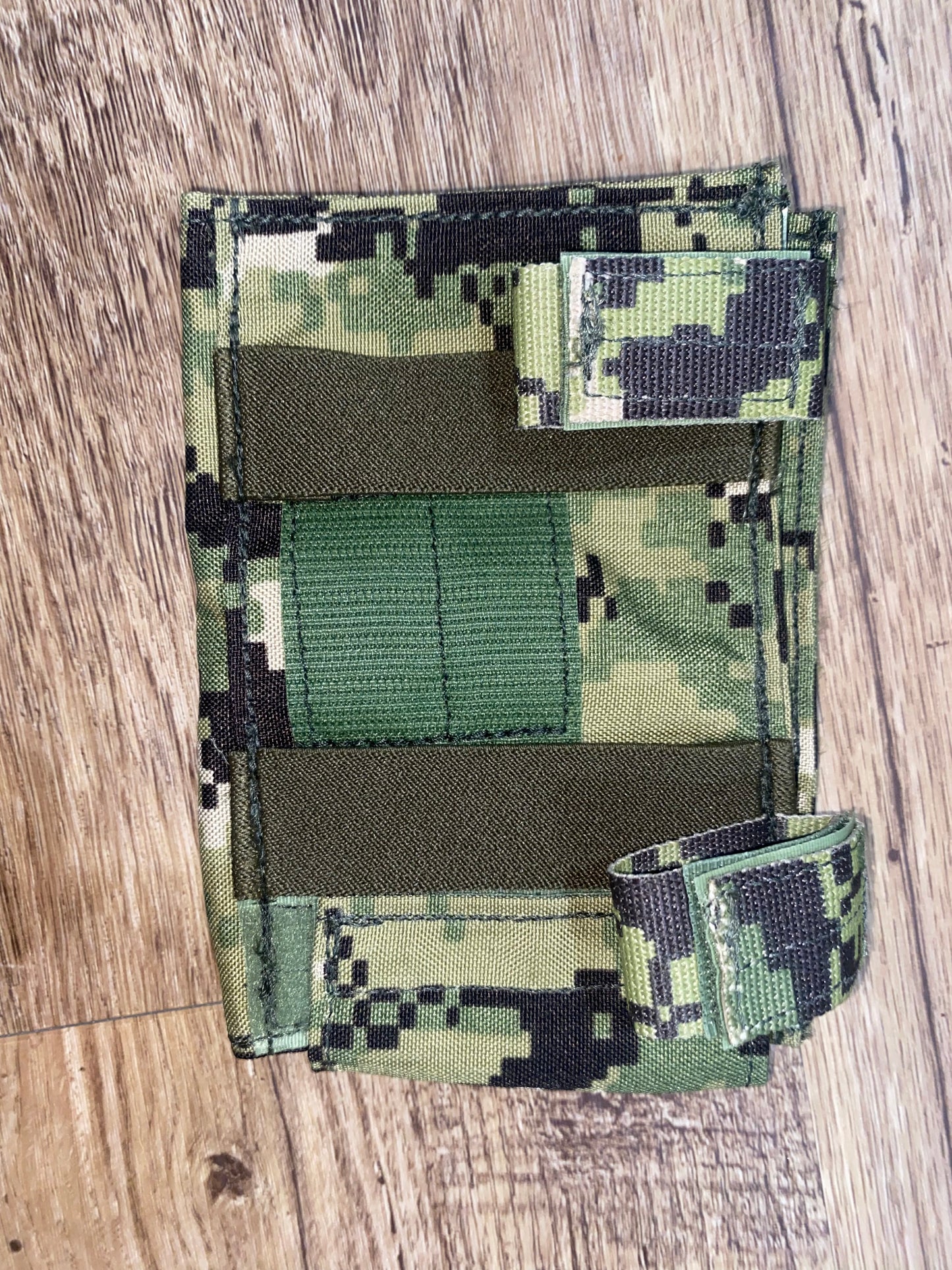Lot of Multicam OCP Pouches and aor2 nwu woodland pouches