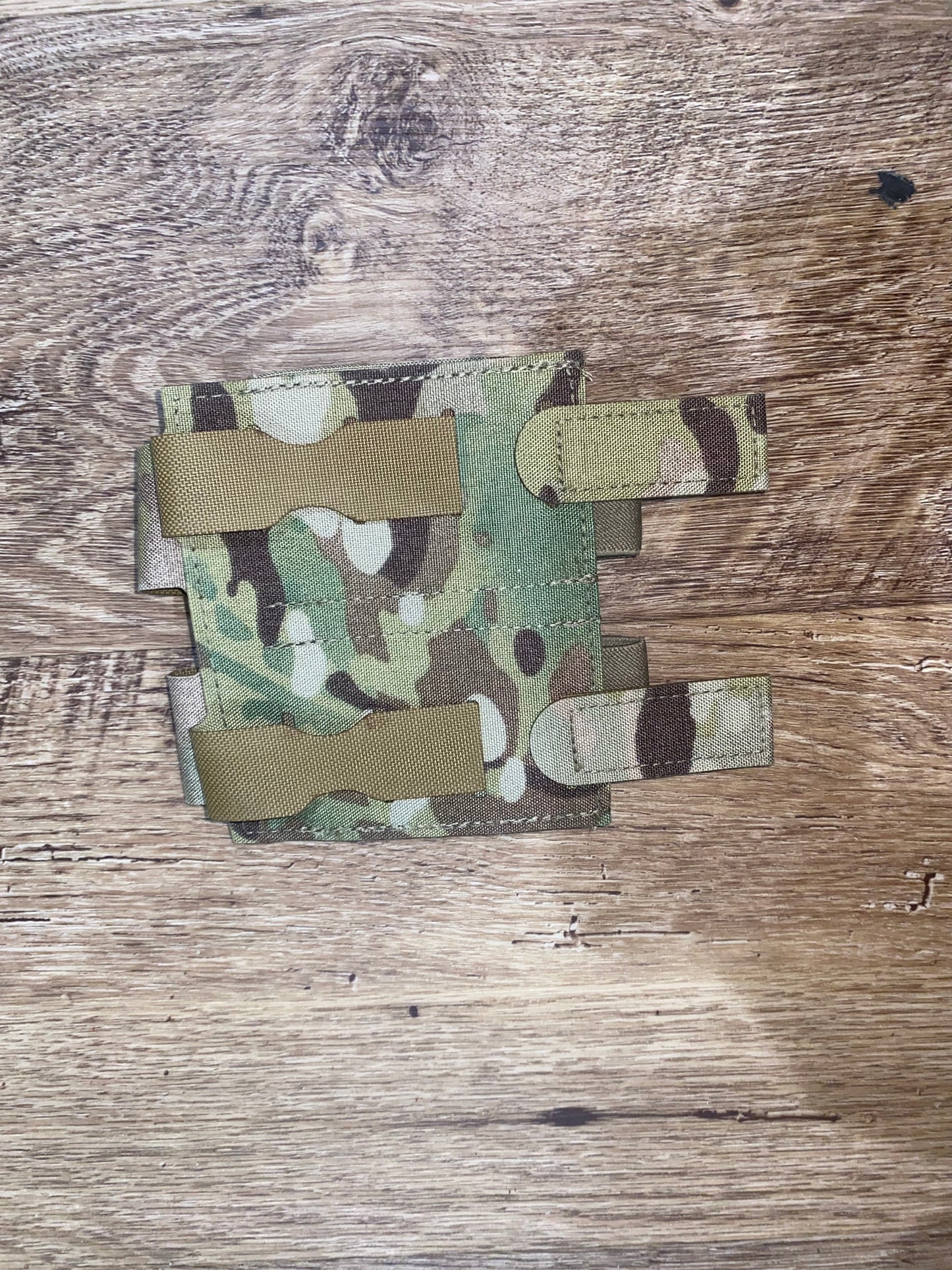 Lot of Multicam OCP Pouches and aor2 nwu woodland pouches